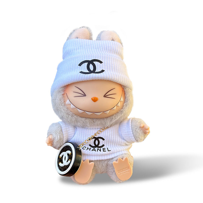 Little Monsters: Pure Style in White & Chic